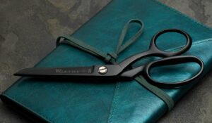 Black teflon sidebent scissors