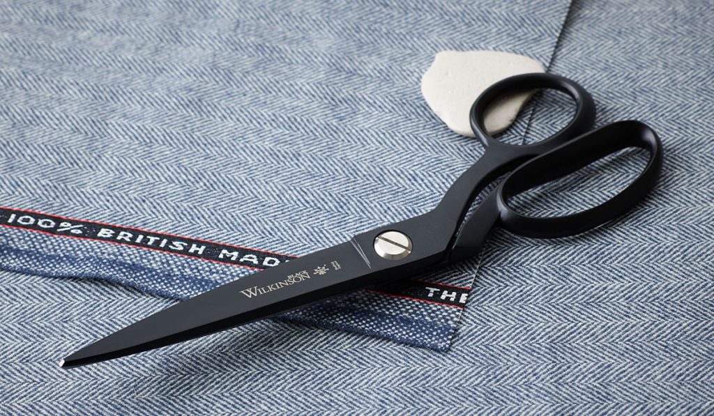 Wilkinson Black 10 inch sidebent scissors