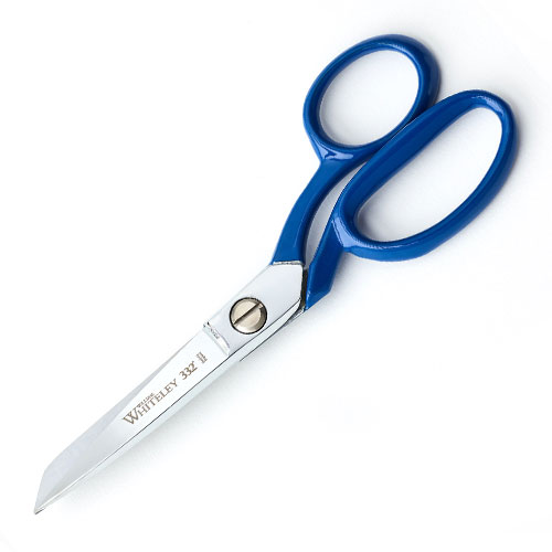 7 Inch DIY shears in front view within the William Whiteley Full House Gift Set.