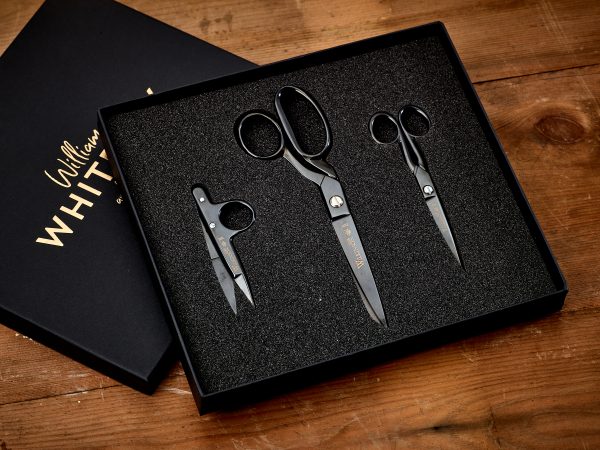 William Whiteley Noir Gift Set in main view with packaging, including a pair of 6″ Household Scissors, a pair of 9″ Shears and a pair of Threadclips.