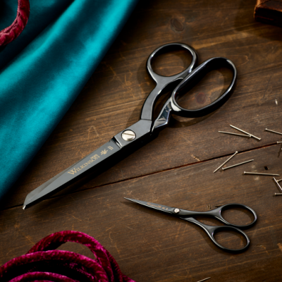 Wilkinson Noir Sewing Set in main view includes 8″ Wilkinson Noir Sidebent and Noir Embroidery Scissors.