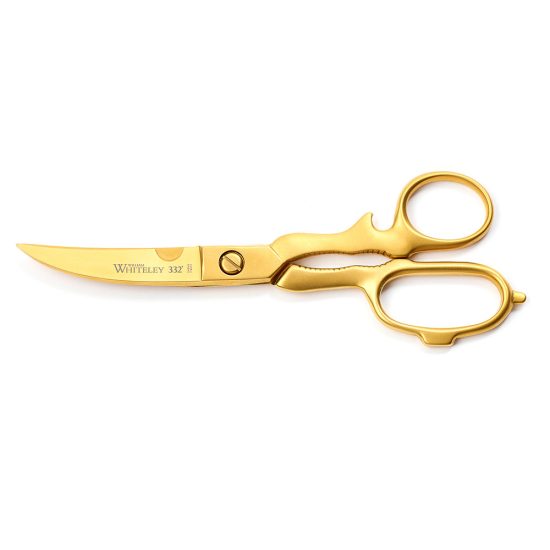 Our gold plated Kitchen Scissors at front view. These are handmade by craftsmen, dishwasher-friendly and suitable for cutting poultry bones, meat and opening bottles.
