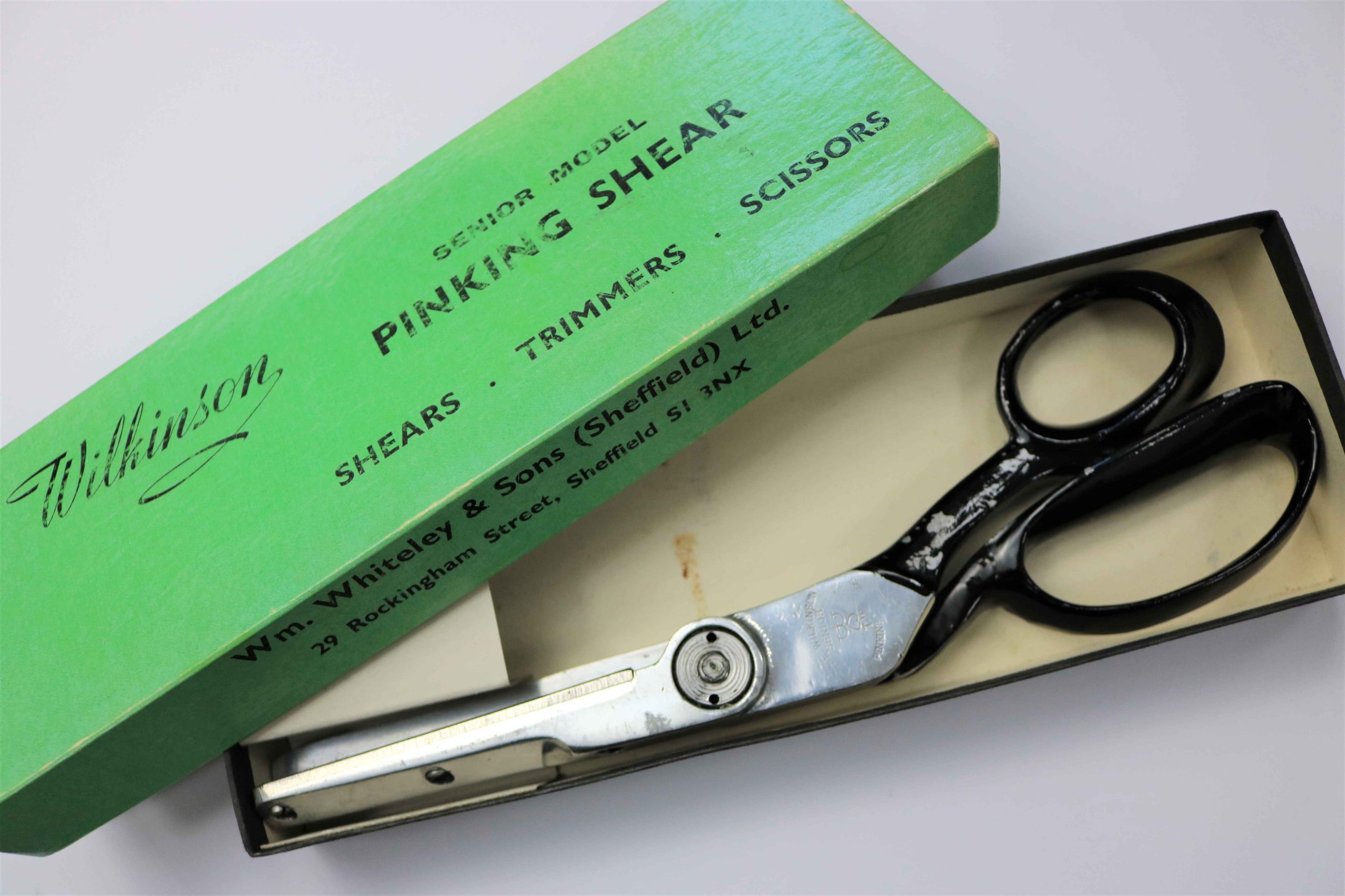 Whiteley's vintage pinking scissors with iconic green box.