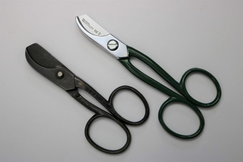 GPO old mailbag scissor and new pruning scissor
