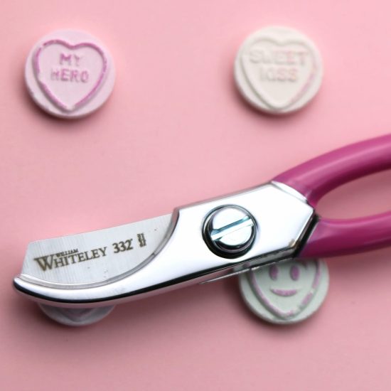 Whiteley Pink garden pruner scissors