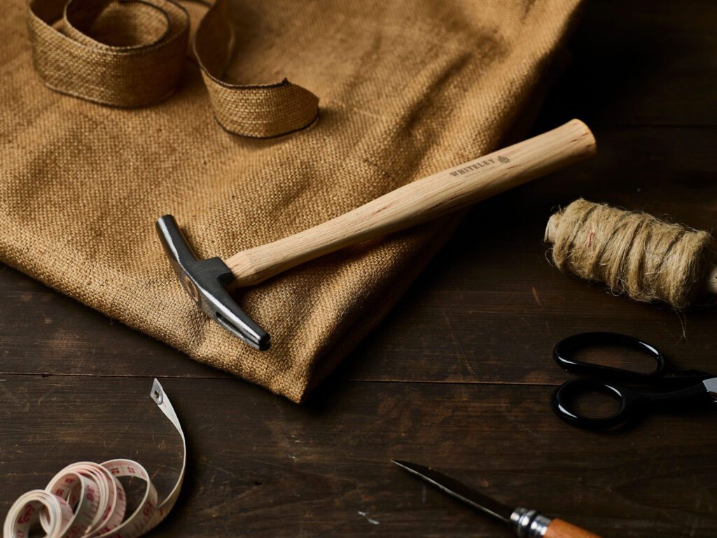 tack-hammer